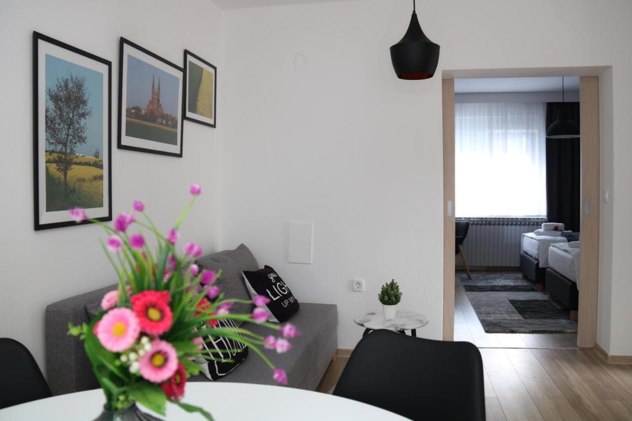 Apartman Relax Ðakovo Esterno foto