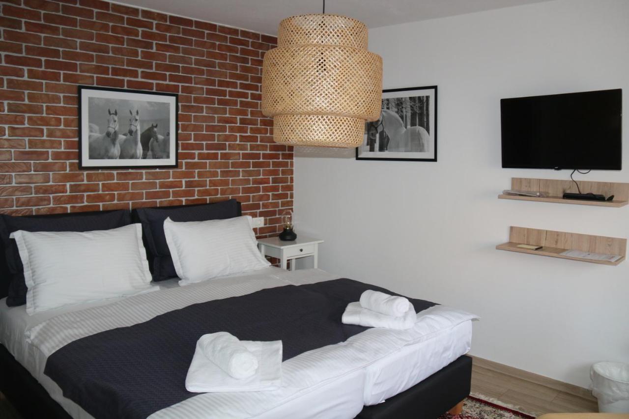Apartman Relax Ðakovo Esterno foto